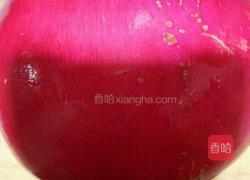 凉拌萝卜皮的做法图解1
