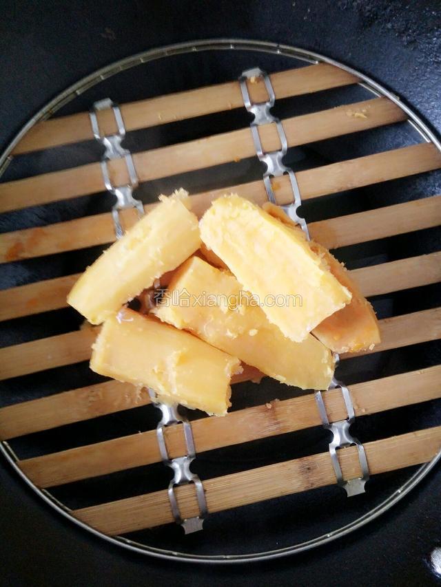 红薯蒸透！