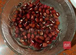 莲藕红豆骨头汤的做法图解4