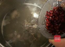 莲藕红豆骨头汤的做法图解7