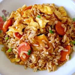 火腿肠炒饭的做法[图]