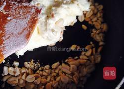 花生 黑芝麻 牛轧糖的做法图解5
