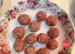 杂菇肉丸汤的做法图解2