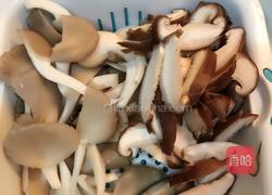 杂菇肉丸汤的做法图解3