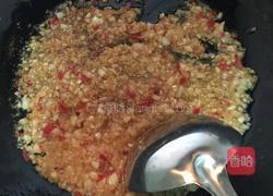 蒜沫九节虾的做法图解2