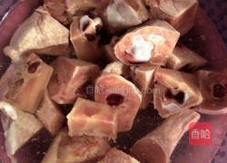 南瓜烩鸡腿的做法图解2