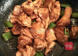 南瓜烩鸡腿的做法图解7