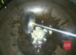 青椒炒鸟贝的做法图解4