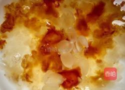 桃胶炖皂角米的做法图解2