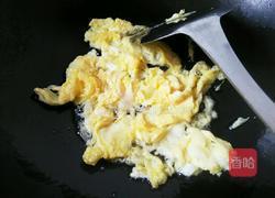 酸菜炒饭的做法图解4