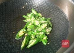 秋葵炒鸡蛋的做法图解5