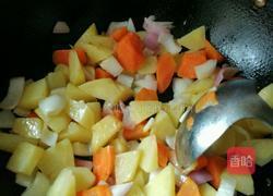 咖喱鸡饭的做法图解3