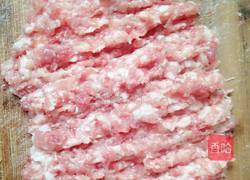 肉末虎皮青椒的做法图解1