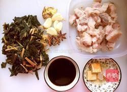 菜干焖猪肉的做法图解1