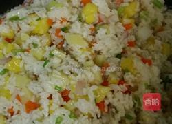 风梨炒饭的做法图解6