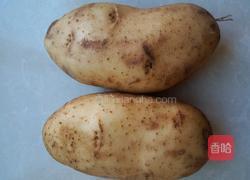 红烧土豆的做法图解1