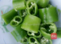 油炸尖椒段的做法图解2