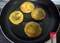 南瓜豆沙饼的做法图解12