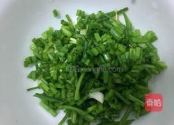 红枣香菇炖鸡汤的做法图解2