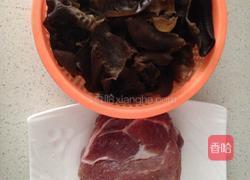 木耳餃子餡的做法圖解1