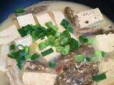 鱼炖豆腐的做法[图]