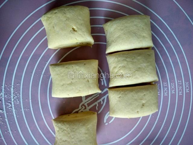 切成均匀的剂子