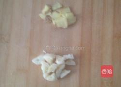 花菜卤蛋的做法图解1