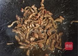 肉丝炒面的做法图解7