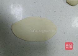 小朋友的福利肠仔包的做法图解2