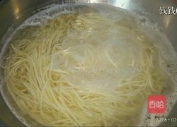 简单煮凉拌面（炸酱面）做法的做法图解3