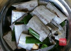炸带鱼段的做法图解2