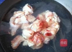 土豆豆角炖鸡块的做法图解1