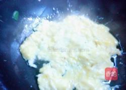 鸡蛋炒大葱的做法图解7