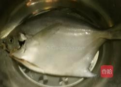 清蒸鲳鱼的做法图解1
