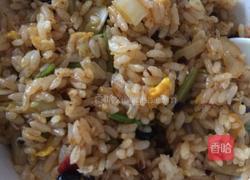 老干妈鸡蛋炒饭的做法图解8