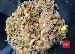 老干妈鸡蛋炒饭的做法图解7