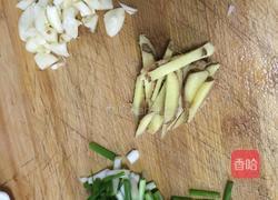 辣椒炒藕片的做法图解3