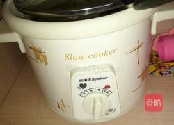 茨实白果猪肚汤的做法图解3