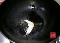 丝瓜大虾汤的做法图解3
