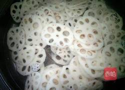 炝拌糖醋莲藕片的做法图解3