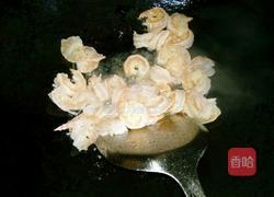 西兰花炒虾球的做法图解3