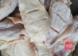 红焖鸡翅中的做法图解2