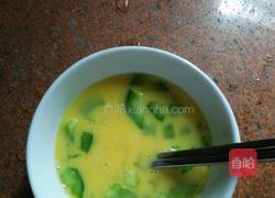 青椒煎鸡蛋的做法图解5