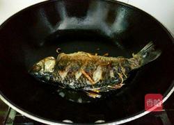 红烧鲫鱼的做法图解6