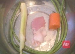 彩蔬饭团的做法图解1