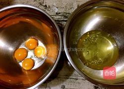 椰蓉蛋糕卷的做法图解2