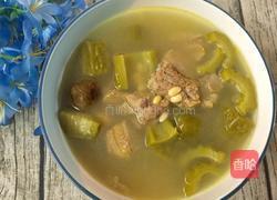 黄豆苦瓜排骨汤的做法图解8