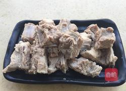 黄豆苦瓜排骨汤的做法图解5