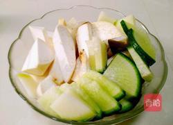 杏鲍菇炖猪大骨的做法图解5