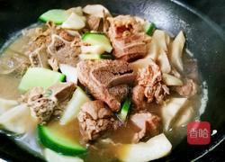 杏鲍菇炖猪大骨的做法图解14